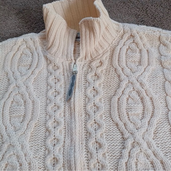 Never Worn Aran Crafts Merino Wool Sweater - Subtle Beauty in Beige/Ivory - Picture 3 of 16